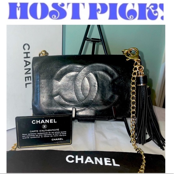 CHANEL Handbags - CHANEL WOC Vintage Wallet on Chain Crossbody Lambskin Black Guaranteed Authentic